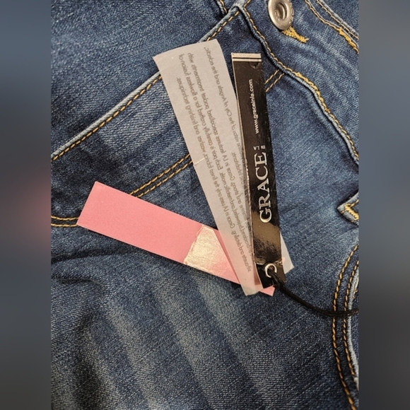 Grace In LA Jeans - Picture 8 of 9